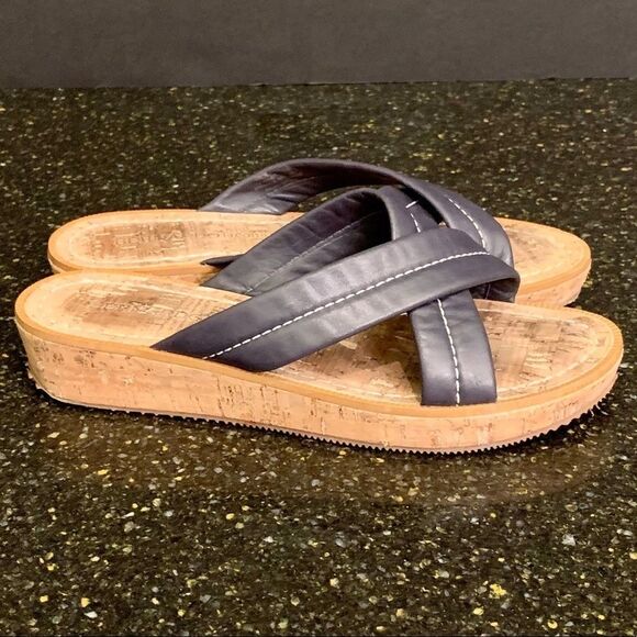 Bernardo Icons Cork Platform Criss Strap Sandals - Picture 5 of 8